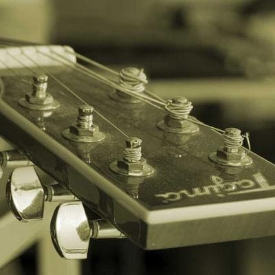 Iwata Neo CN Gravity Feed